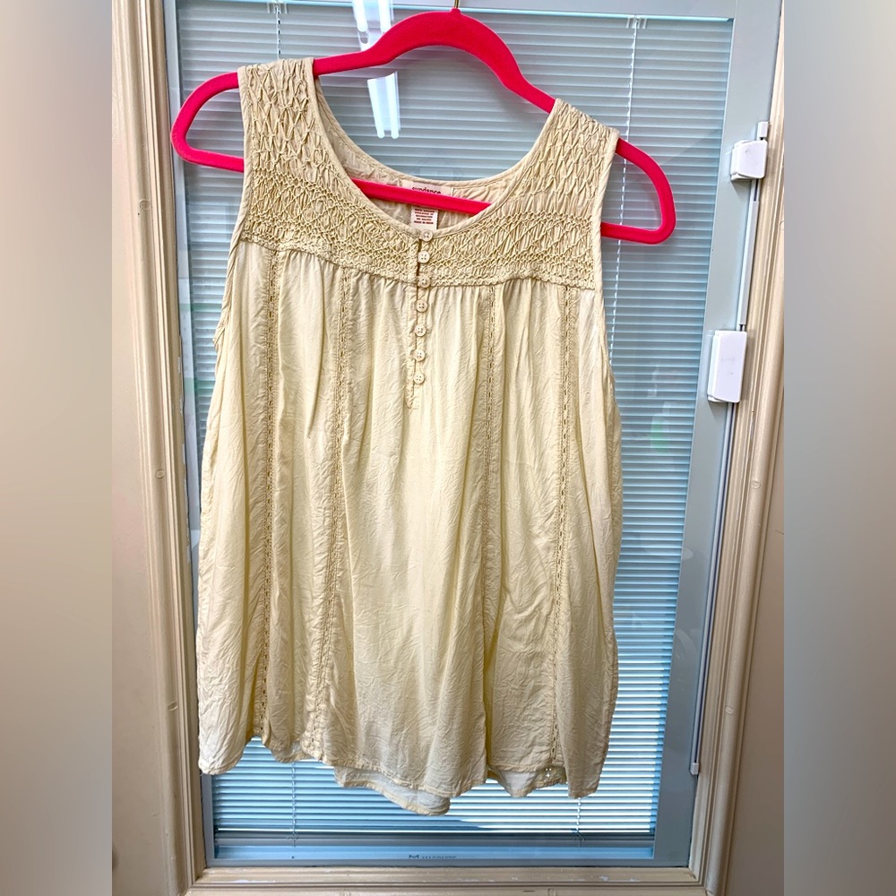 Medium dressy sleeveless top